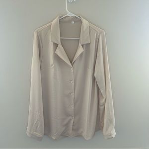 Women’s Large Button Down Blouse